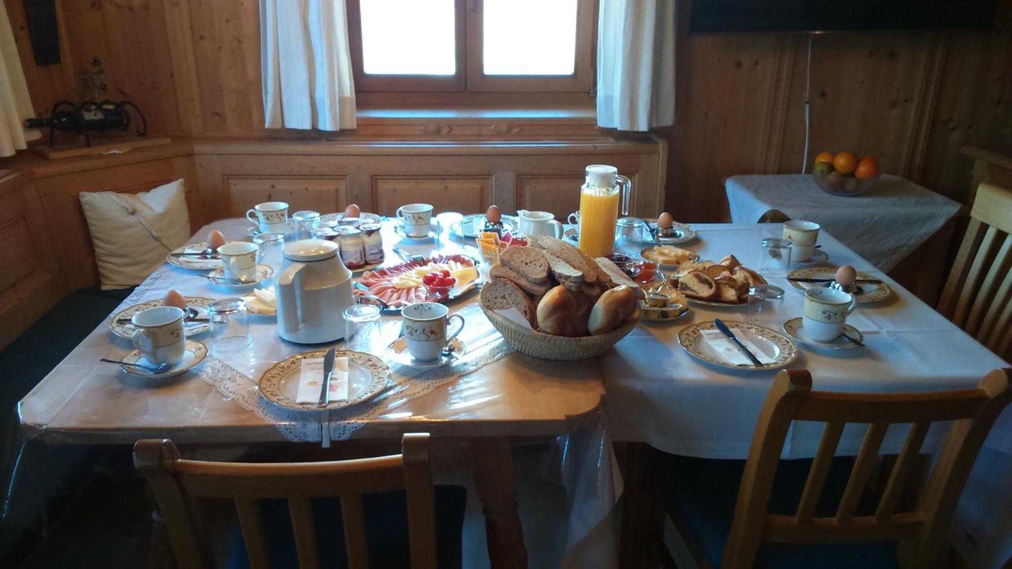 Apartmenthaus Gutwenger 이너빌그라텐 외부 사진